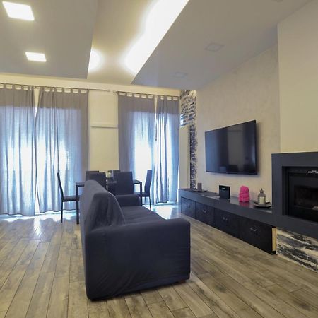Casa Rosa Lucia Centrale Con Parcheggio Sanremo Ngoại thất bức ảnh