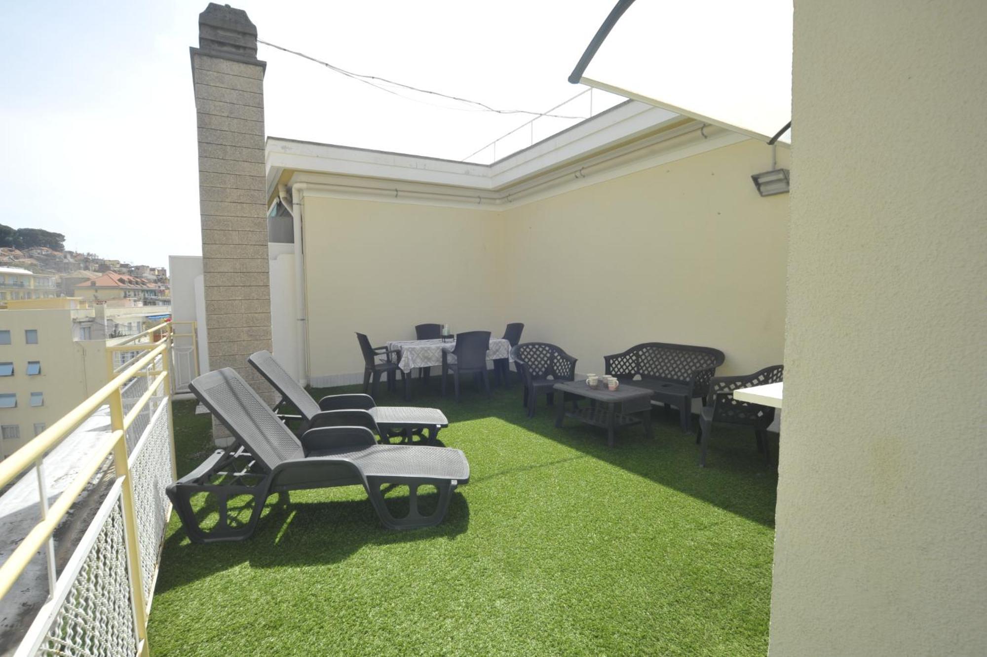 Casa Rosa Lucia Centrale Con Parcheggio Sanremo Ngoại thất bức ảnh