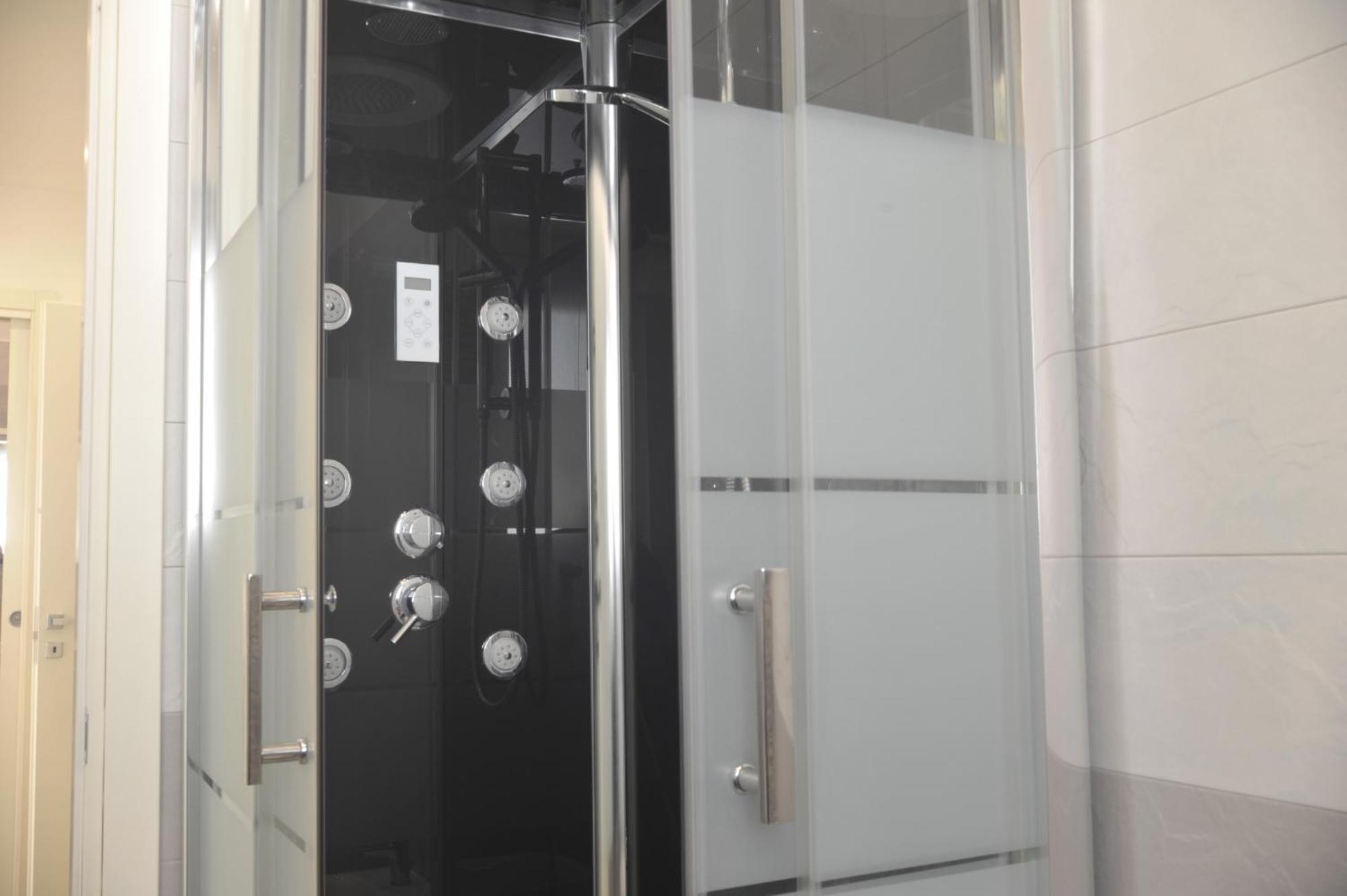 Casa Rosa Lucia Centrale Con Parcheggio Sanremo Ngoại thất bức ảnh
