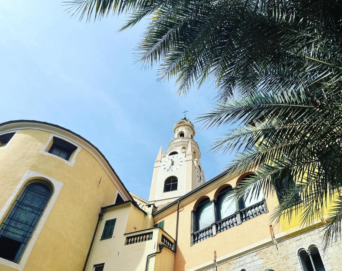Casa Rosa Lucia Centrale Con Parcheggio Sanremo Ngoại thất bức ảnh